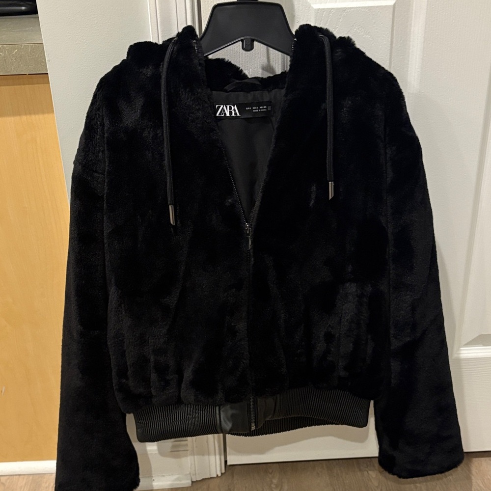 Zara Women's Plush Black Teddy Jacket. Like new.  Worn only 2-3 times.